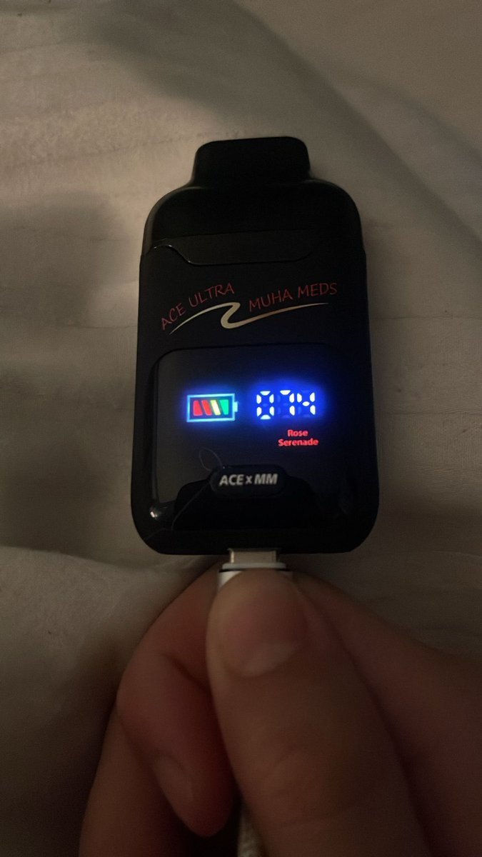 DISCREET PACKS tweet media