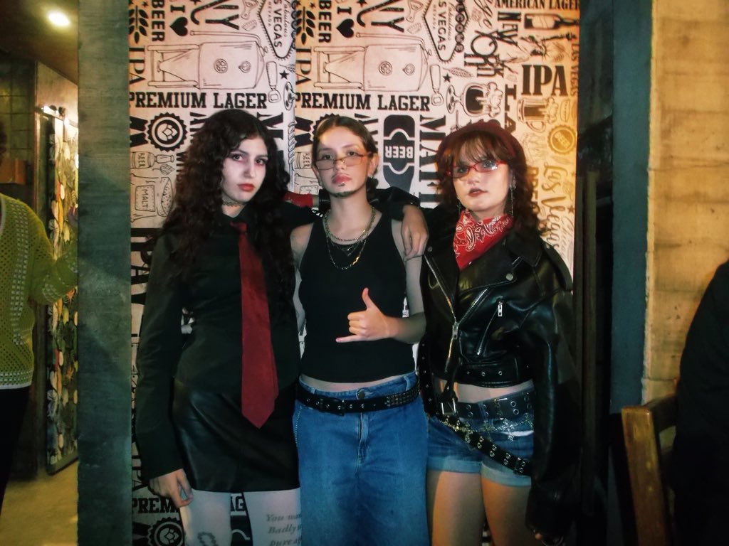 lela ⚢ 🪷 viu o mcr!!! tweet media