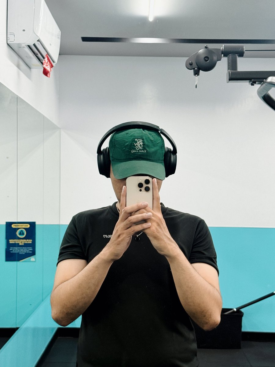AnakTaurusxxx's tweet photo. Kita mulai progresnya dari 0 lagi
#Gymbro #gym #fithub https://t.co/NWu9fMCrHc