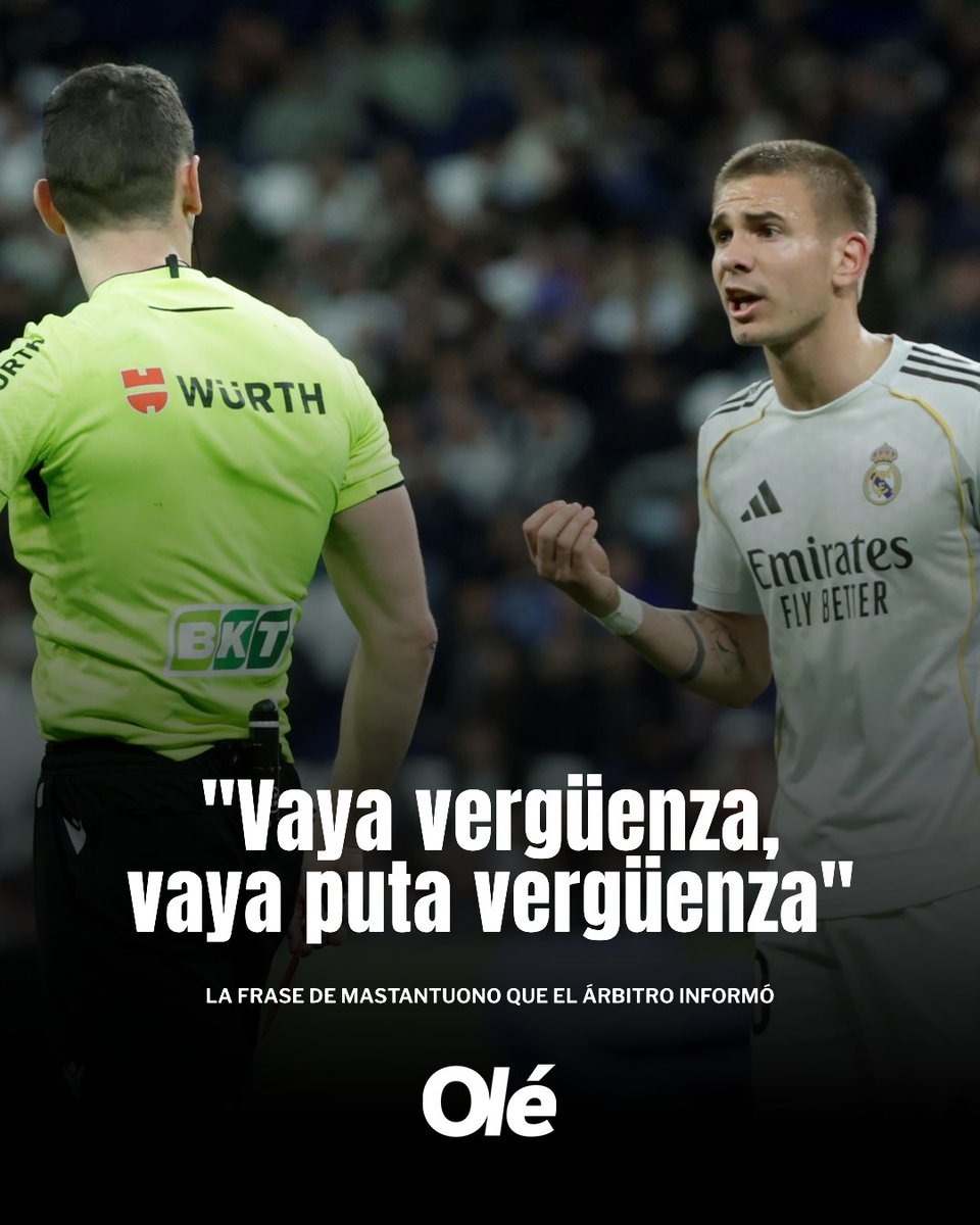 DiarioOle's tweet photo. "VAYA VERGÜENZA, VAYA PUTA VERGÜENZA" 💥

🗣️ De acuerdo a la prensa española, el informe arbitral asegura que Mastantuono le gritó esta frase al referí

🟥 Por eso, el juez le sacó la roja directa en la derrota del Real Madrid ante Getafe

📋 El argentino se puede exponer a una sanción de "dos a tres partidos o por tiempo de hasta un mes", según el Código Disciplinario de la RFEF

🗨️ "Son cosas que no pueden pasar. No sé que le ha dicho exactamente al juez, pero si lo expulsó fue por algo. No podemos tener este tipo de acciones", expresó Arbeloa en conferencia