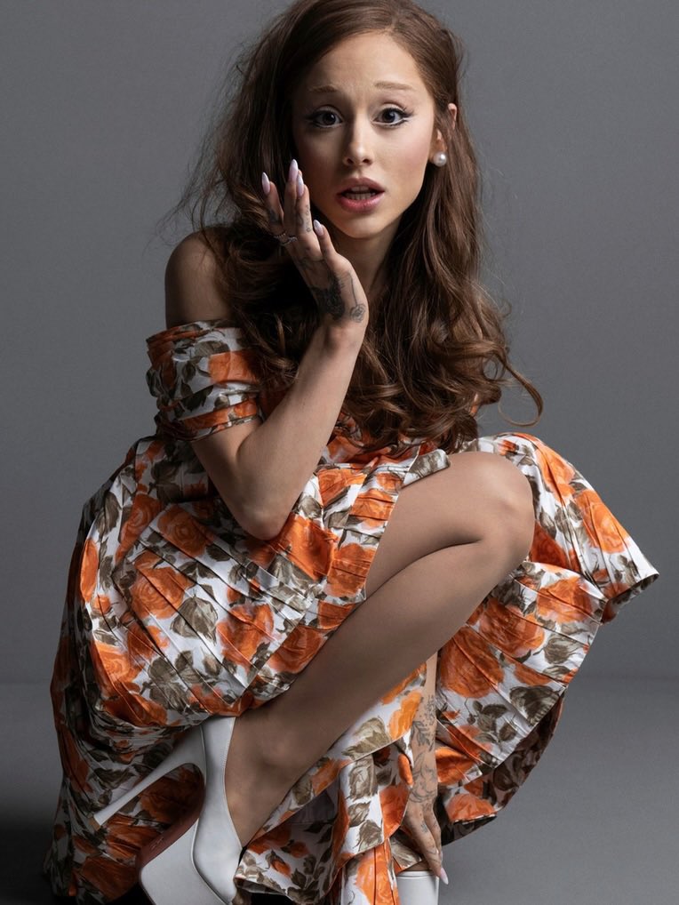 Ariana Grande Today tweet media