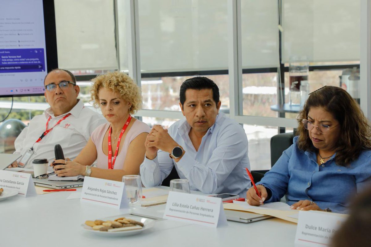 RaulRuizRobles's tweet photo. Este lunes participé en la Sesión Ordinaria #107 de la Comisión Consultiva Regional Oaxaca del @Infonavit https://t.co/NRhSMr91N3