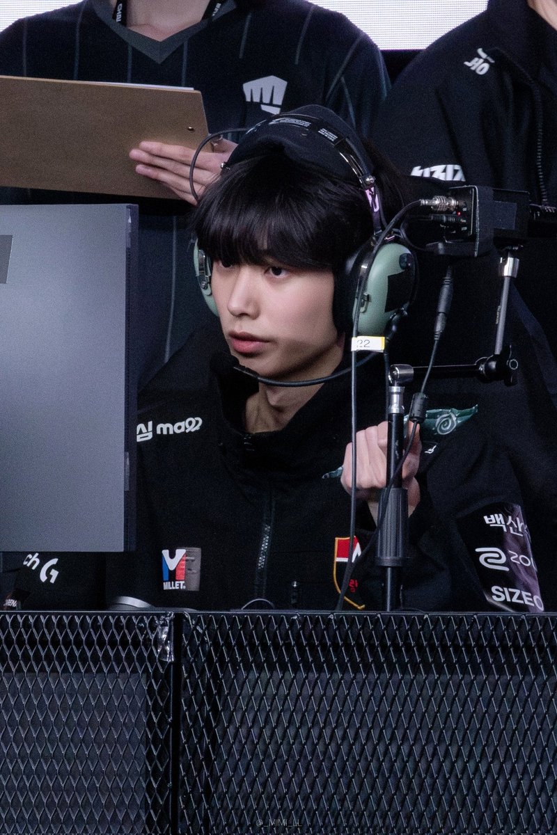 ૮₍´˶• . • ⑅ ₎ა tweet media