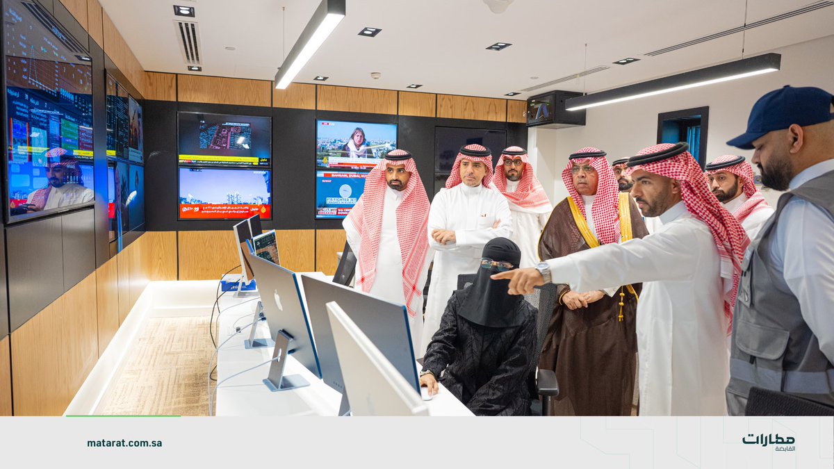 مطارات القابضة tweet media