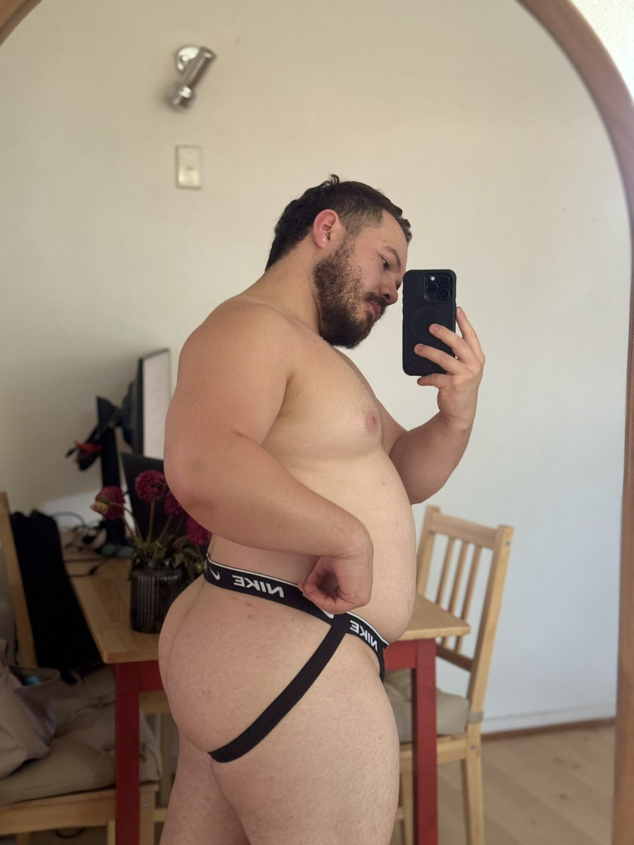 Do you like your jockstraps attached to a thick ass? 👀
