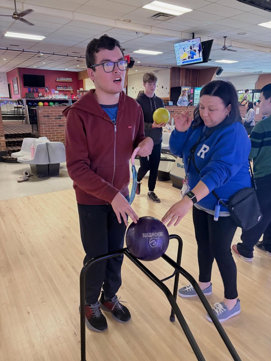 Rochester Community Schools tweet media