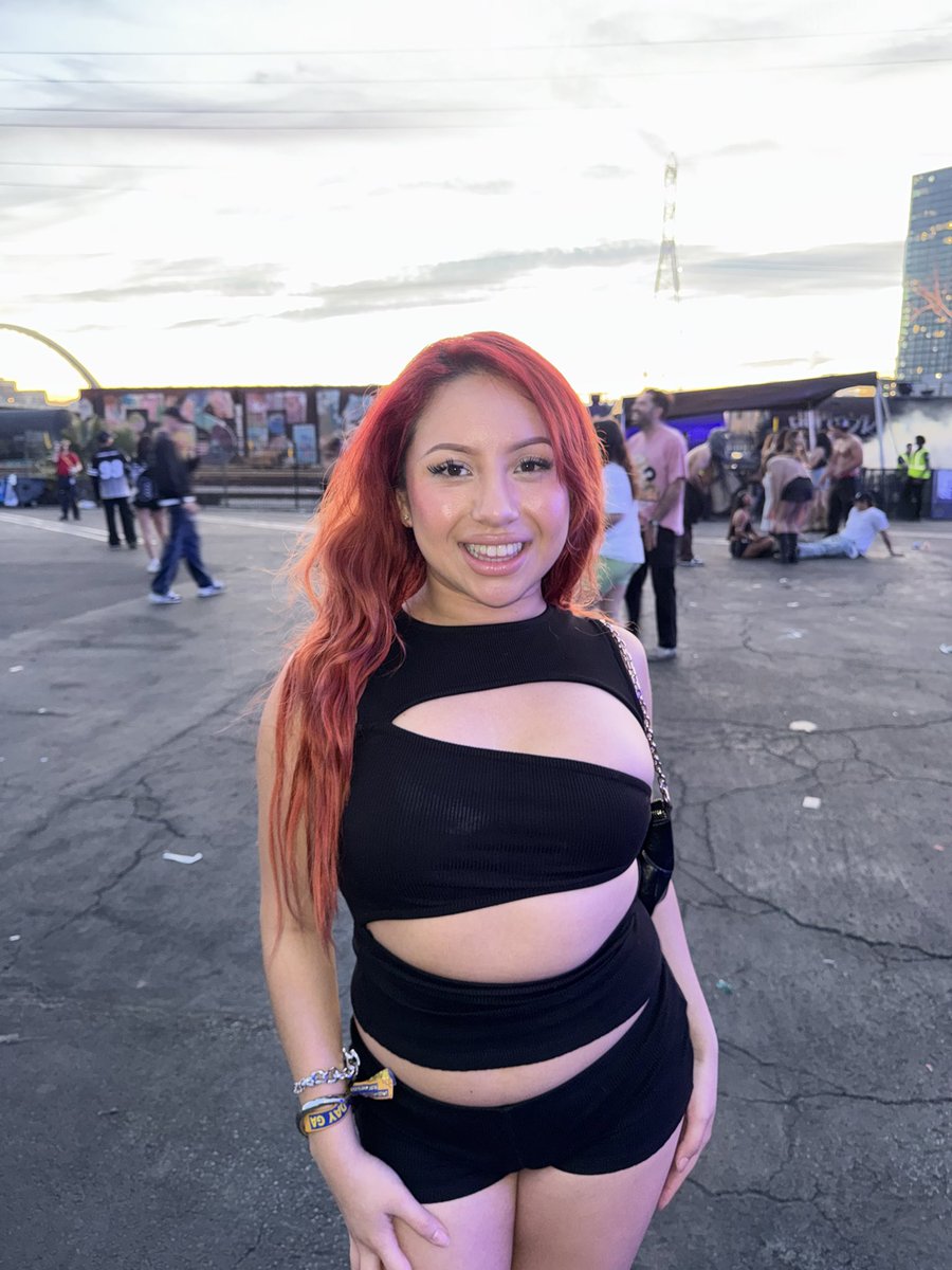 Xoaliii's tweet photo. Puro pinche skyline 🏙️ https://t.co/JCrOAyvY35