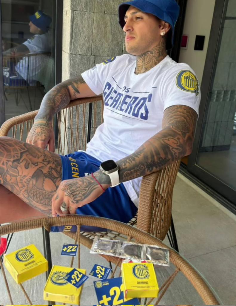 𝒇𝒍𝒐𝒓 tweet media