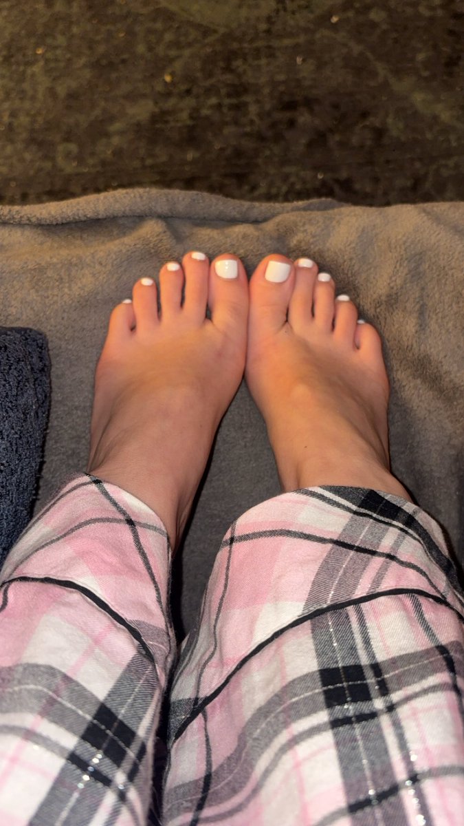 Telegram sessions dm me 🫣💗