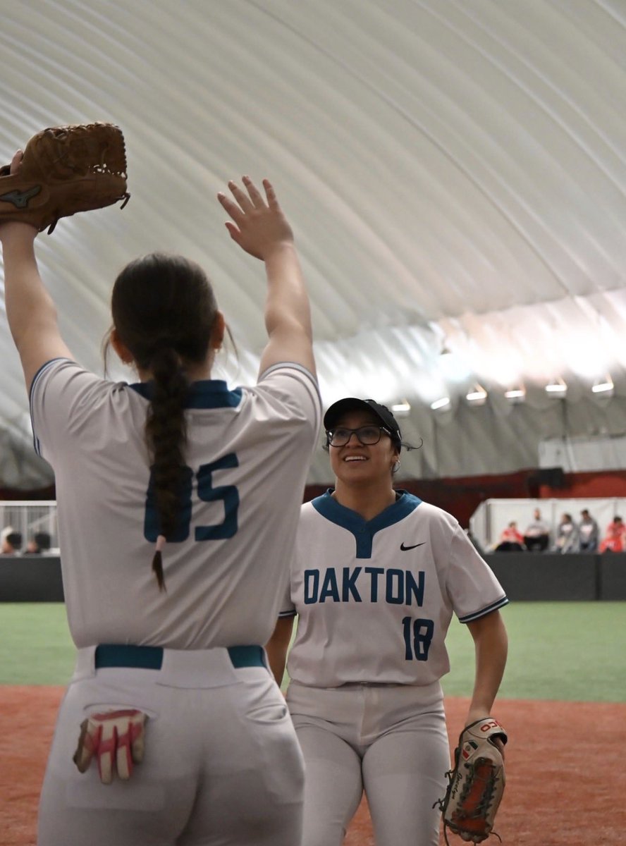 Oakton College Softball tweet media