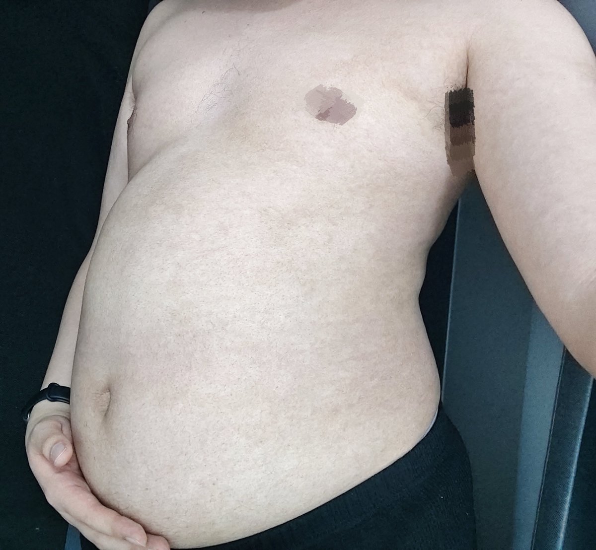 KinichIV's tweet photo. 元宵节快乐🥳🥳🥳
#bellyinflation
#bellystuffing
#撑大肚子
#mpreg
#malepregnancy 
#gains https://t.co/wfXTAn8swr