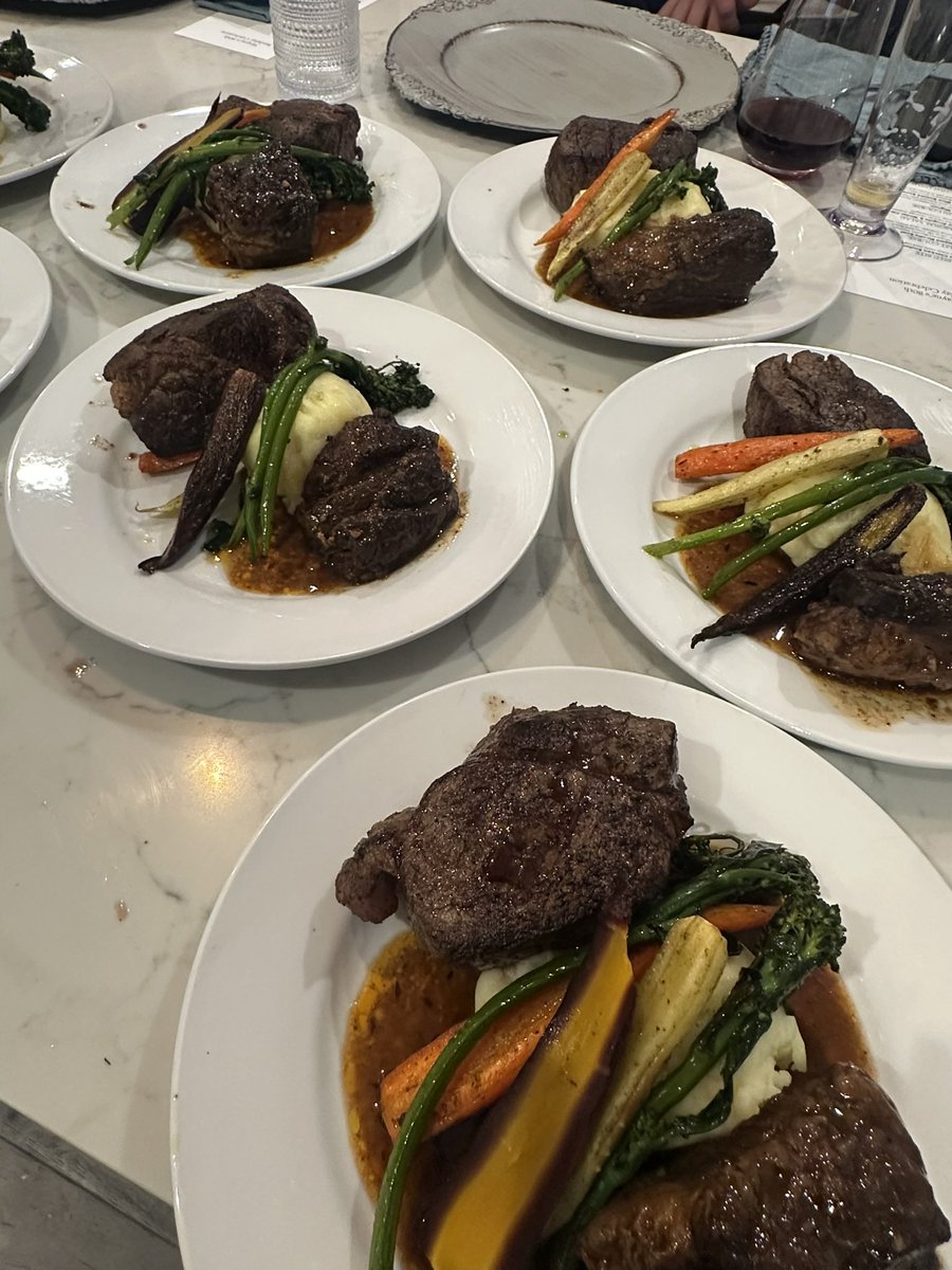 Chef Lo tweet media