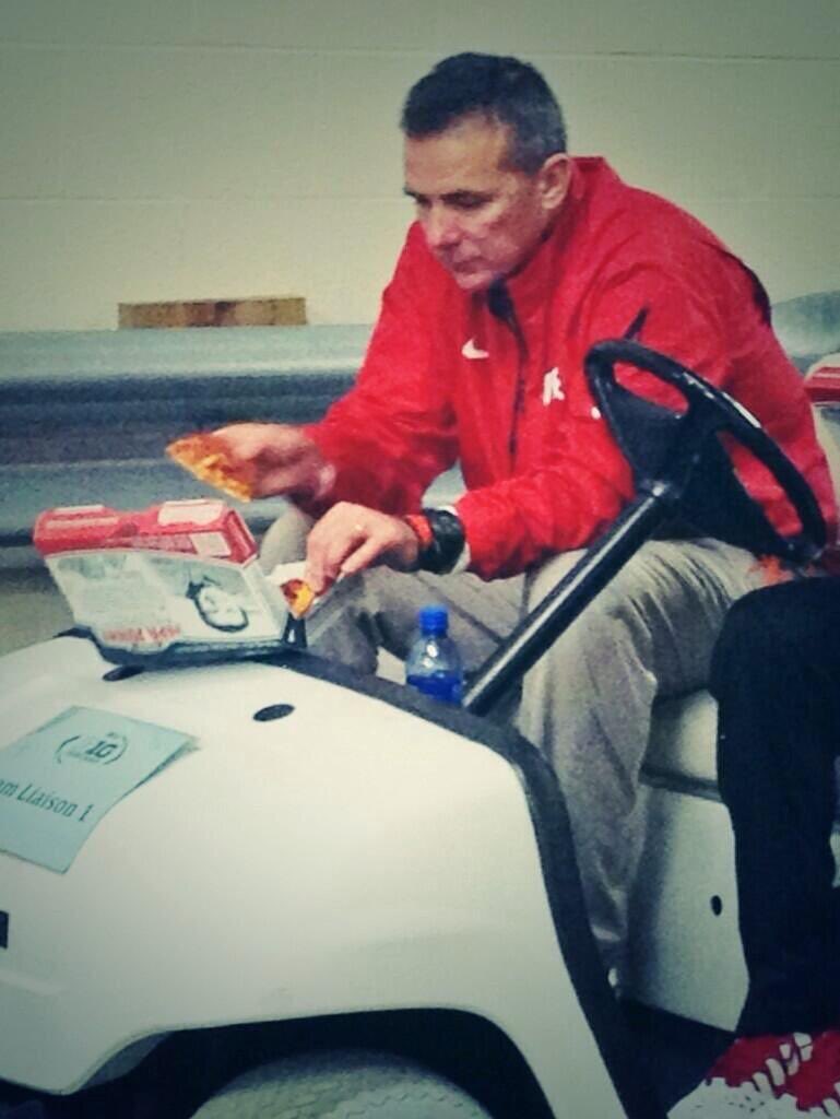 toddatucker's tweet photo. @davidpollack47 Another one featuring a golf cart https://t.co/5kSKfVoZet