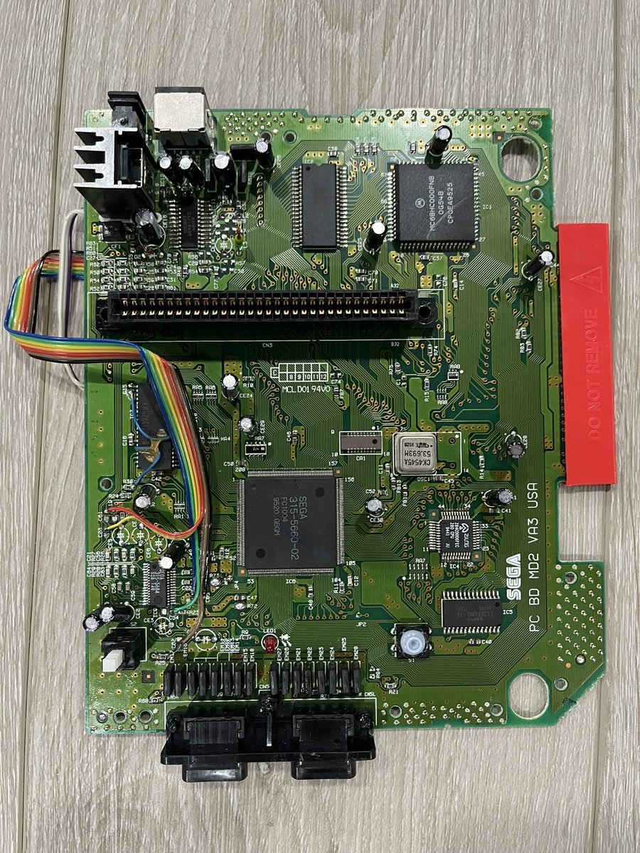 AlteredRetro tweet media