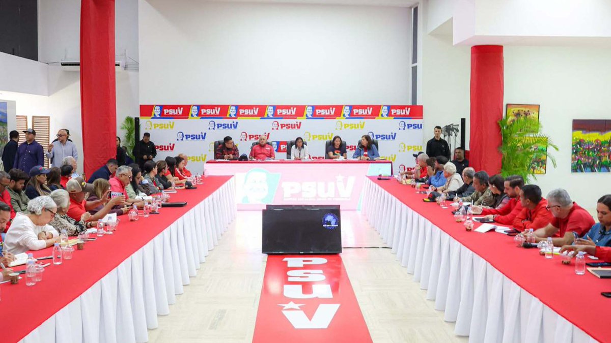 MathiasMol45038's tweet photo. Líneas estratégicas para Consulta Popular del 8-M: Delcy Rodríguez lideró reunión con la Dirección Nacional del PSUV en Cumaná

#LaCasaDeLosFamososCol3 https://t.co/uKOwxYCmDb