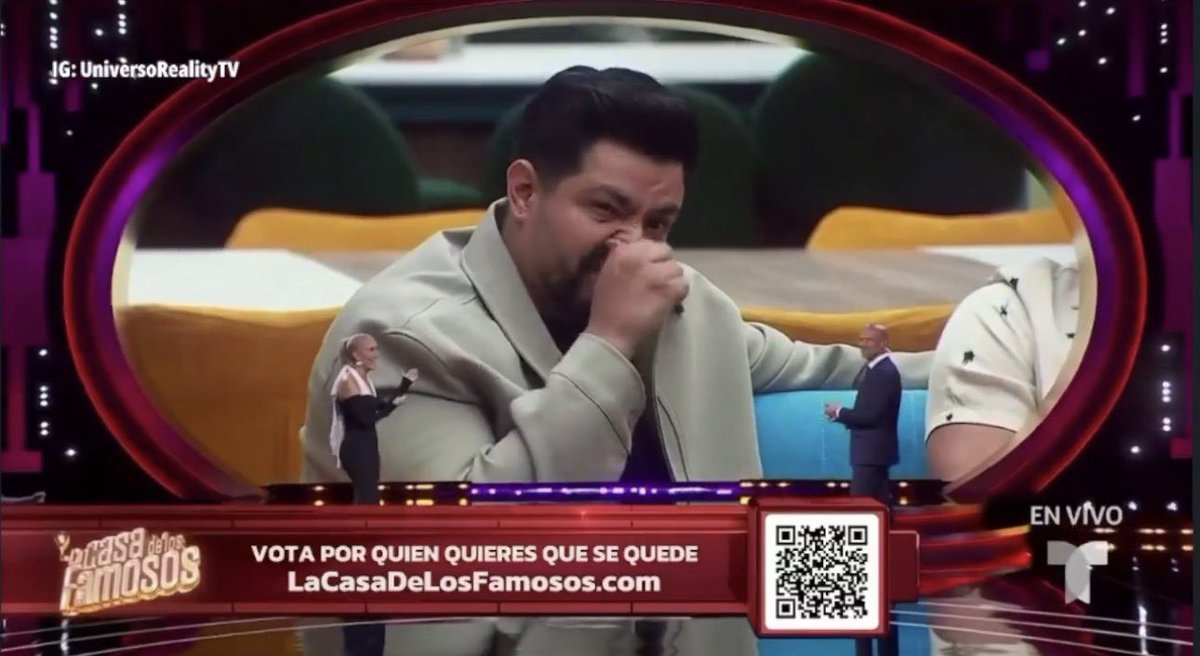 lunita_xo's tweet image. Casi nunca le dan cámara. 
Ah, pero cuando se la dan se tira un Celinee… #LCDLF6 🥲