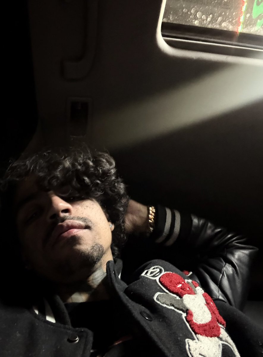 Marcloudwalkin3's tweet photo. https://t.co/lVGlHiVgJ8