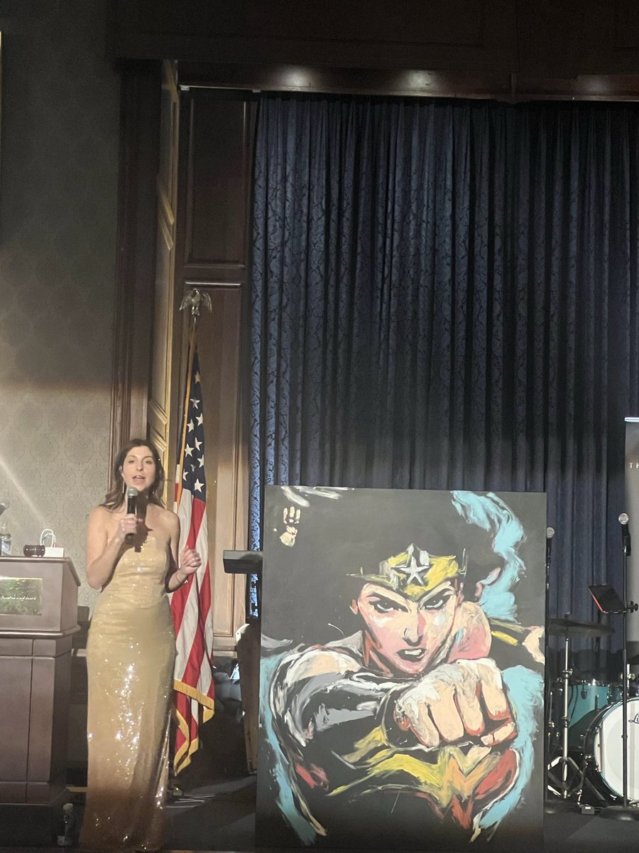 VickeryJasmine's tweet photo. So glad I got to be a part of the metastatic breast cancer MBCure Research Consortium Gala! Thank you for having me π #StageIVNeedsMore #DoItForK&J #RoadtoaCURE https://t.co/N2jK1mnwCS