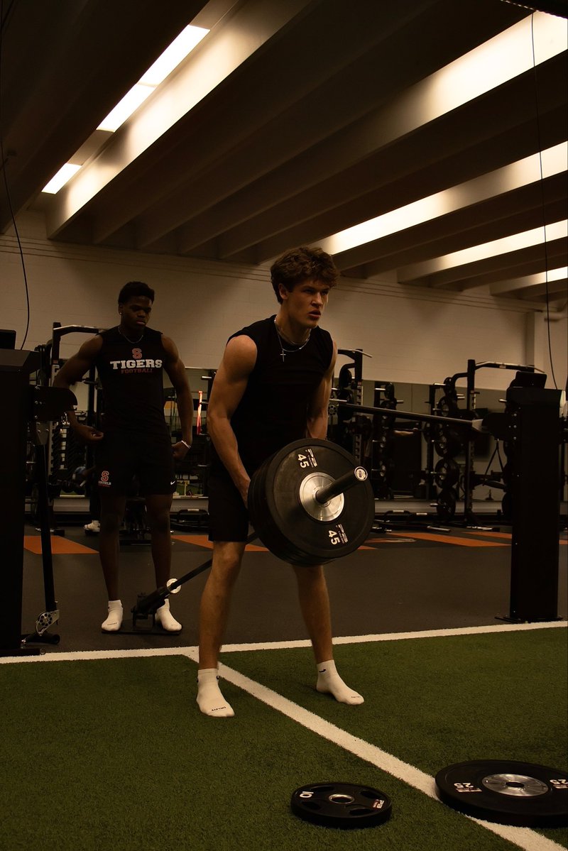 Zachary McKenzie C/O 2028 QB tweet media