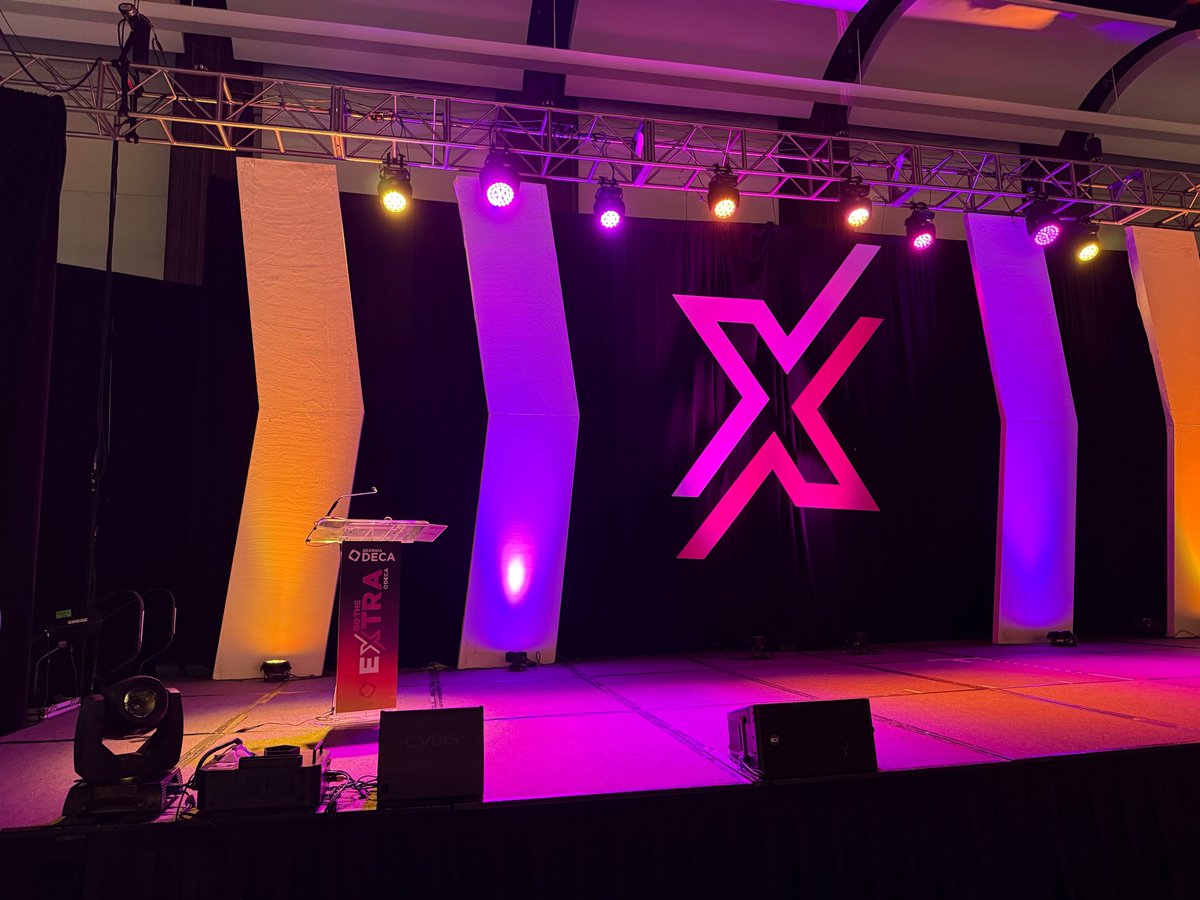 thinkcybis's tweet image. What a wild ride at Georgia DECA SCDC!
The Opening Session took place simultaneously in two rooms, with over 3,000 attendees.
Our team transformed two stages from the ground up to create a seamless experience in both spaces.
With Cybis, that’s what it means to #GoTheExtra mile.