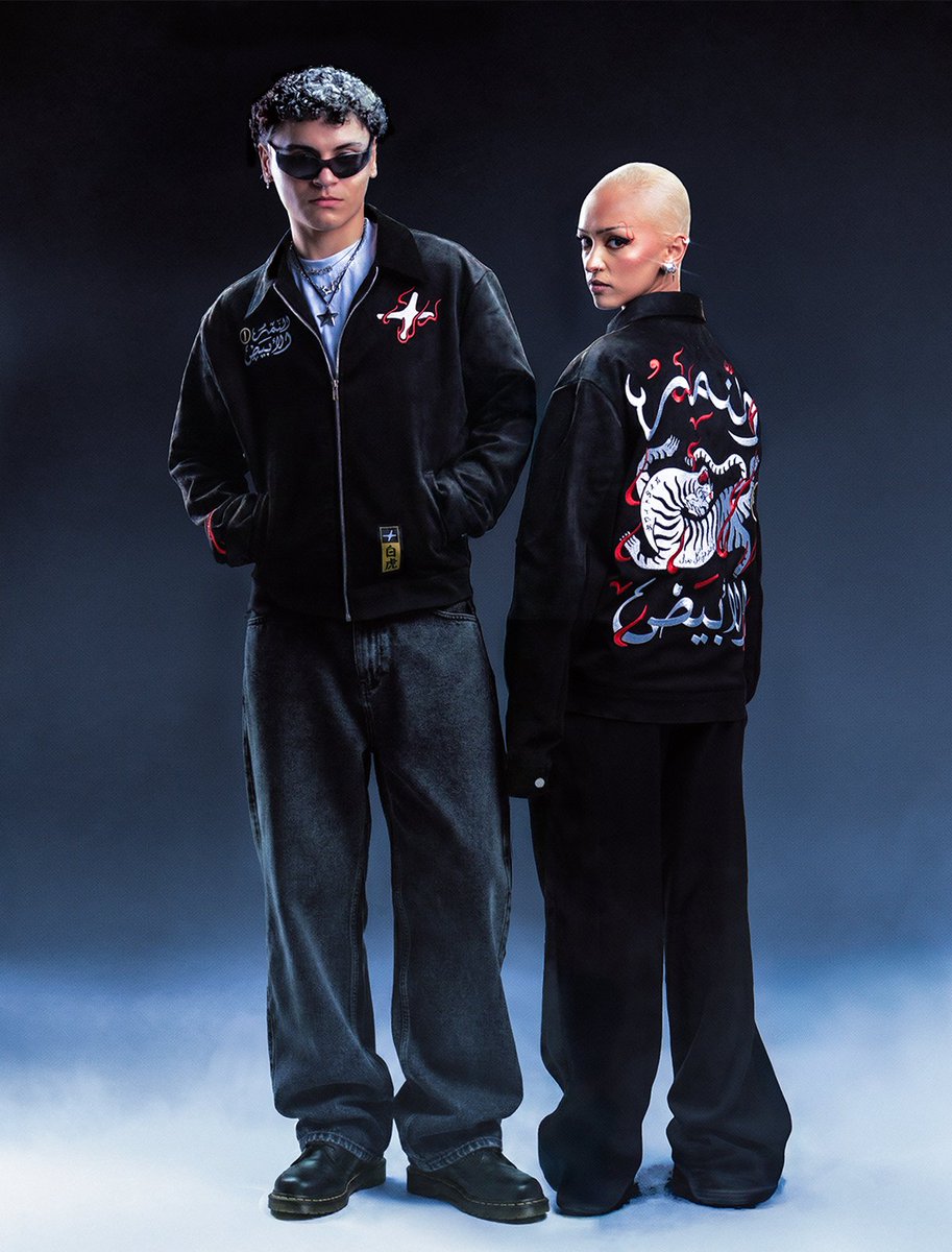 PLUS212 ® tweet media