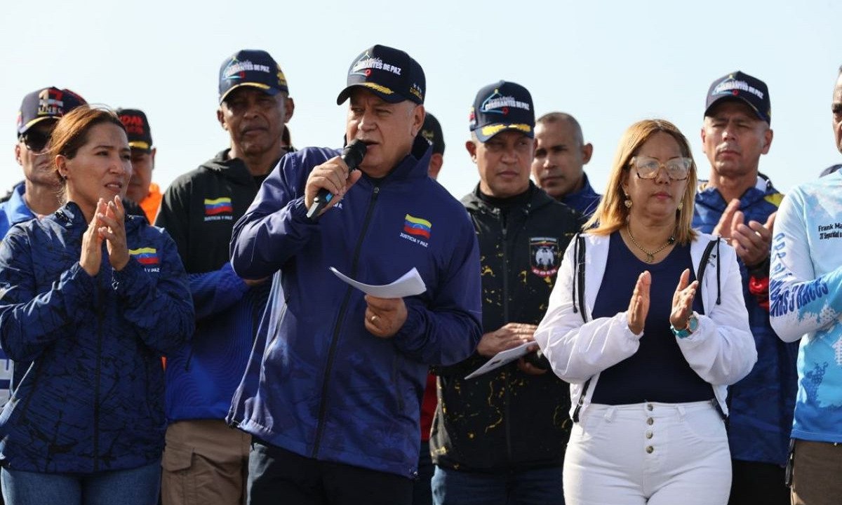 YediChávez tweet media