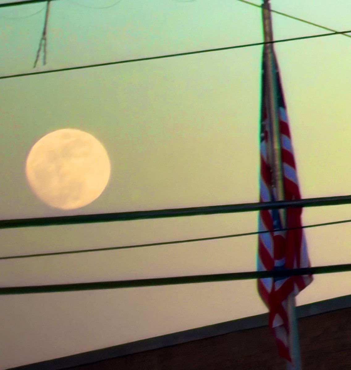 mooncougar61's tweet image. Moon 🌕 power  ⚡️ USA 🇺🇸 #Moonpower