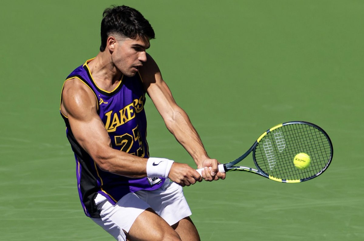 Carlos Alcaraz back at Indian Wells. He has entered his new mullet era: