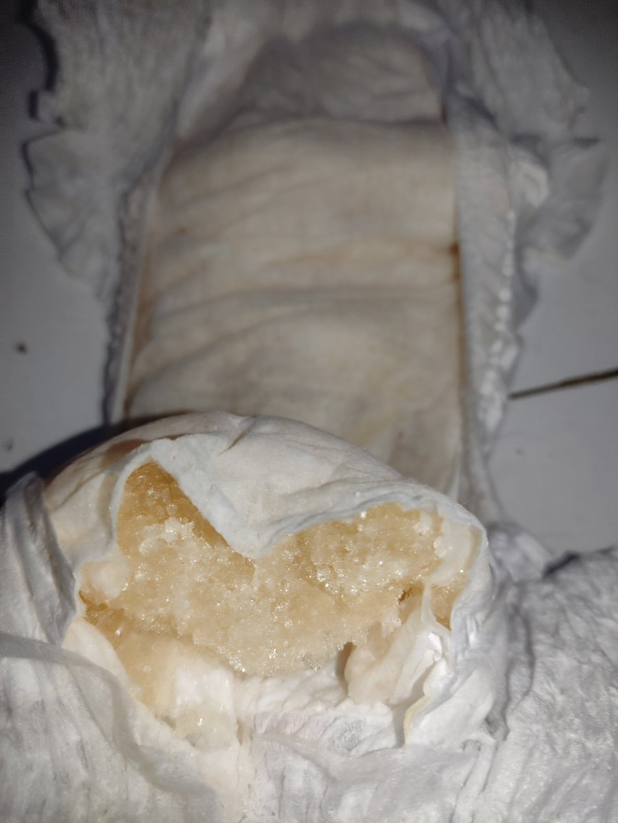 vidiaper__'s tweet photo. oops😶‍🌫️ this diaper works very well, isn't it? https://t.co/p8FK4GjxNX