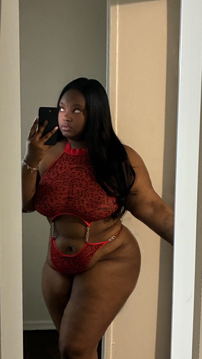 Ms Topic tweet media