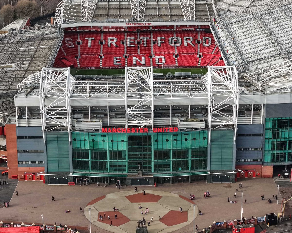 _iYasser99's tweet photo. Old Trafford
#MUNCRY #MUFC https://t.co/SnEKHAJKHP