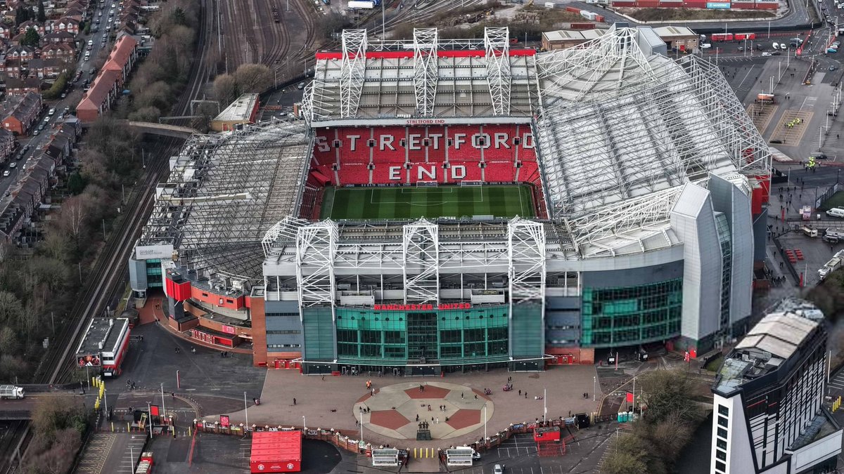 _iYasser99's tweet photo. Old Trafford
#MUNCRY #MUFC https://t.co/SnEKHAJKHP