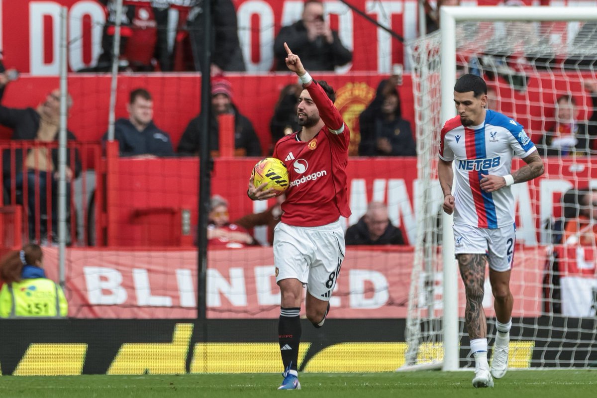 _iYasser99's tweet photo. Bruno Fernandes
#MUNCRY #MUFC https://t.co/78S4gMTw7N