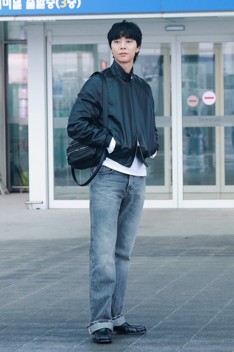 GLAMOROUS tweet media