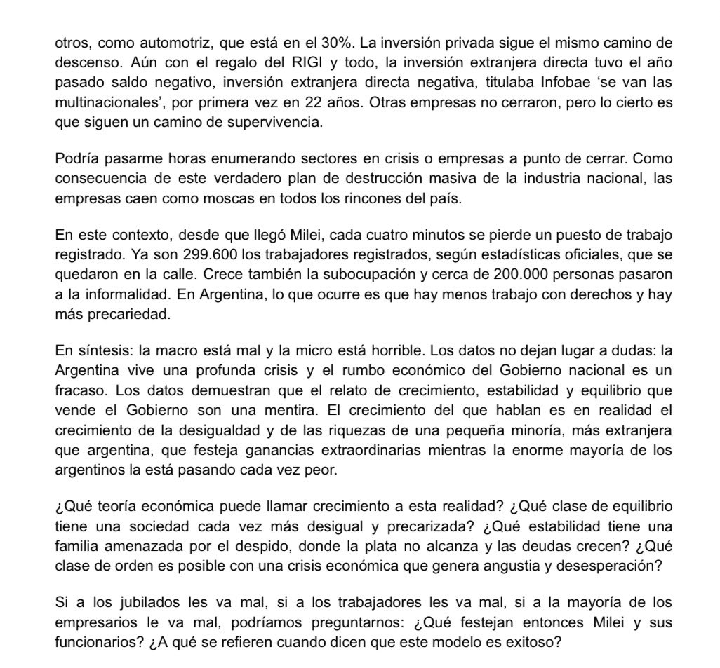 martinagarbarz's tweet photo. ¿A qué se refieren cuando dicen que este modelo es exitoso? Se preguntó Axel Kicillof en la apertura de sesiones provincial👇🏽 https://t.co/DpghvYhq87