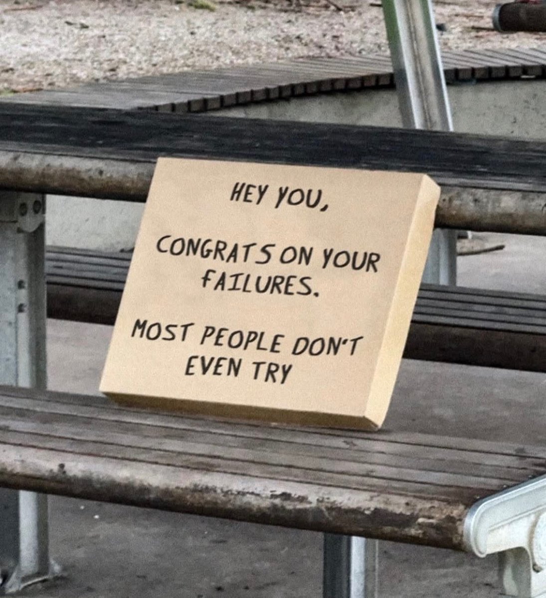 TeaonaX's tweet photo. hey you 🫵

It’s another day to try again

get up, rise and shine

good morning https://t.co/eK880YR3ol