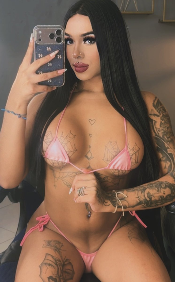 Tinaqueen_noa tweet media