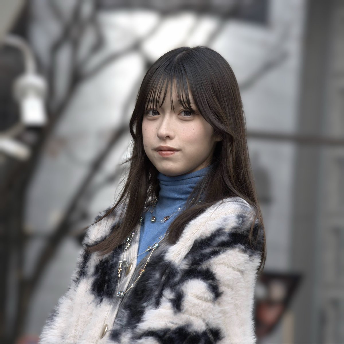 続 透明美少女 モデル: 杏（@anuanu773 ） ロケーション: 新宿 #ポート