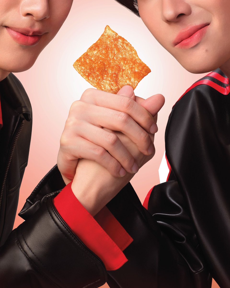 คนไทยเก่งเกิน เดาถูกไหมน้าาา🤭
พรุ่งนี้เฉลย บ่ายสาม!
💌ช่วยดันเทรนพร้อมกันด้วยน้า

#อองเทร่
#อองเทร่โปรตีนสแน็ก
#อองเทร่เติมโปรตีนโมเมนต์ฟิน