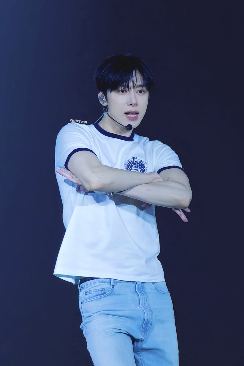 CHINTZU! tweet media