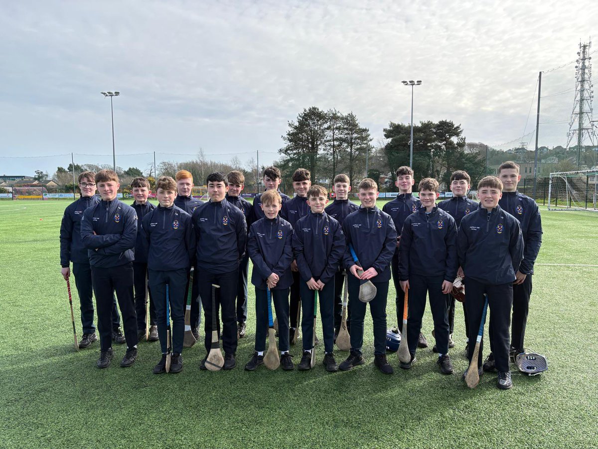 WexfordCBSGAA's tweet photo. Many thanks to Cllr Ger Carthy for sponsoring windcheaters for the Second Year hurlers!
Past pupil Ger also sponsored 12 dozen hurling balls for the school.
We are very grateful for Gerโs continued support!
#CBSbuilt
๐ฃ๐ก https://t.co/GTYd7hvMSq