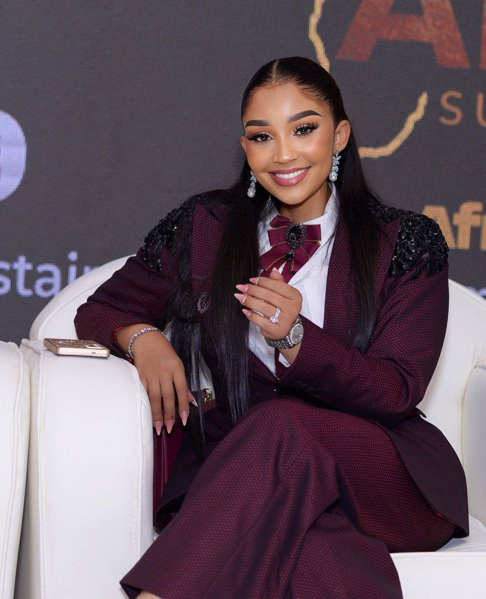 Zari tweet media