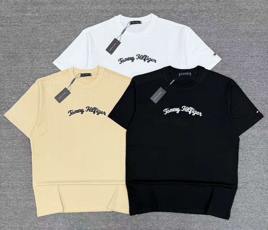 AtikinsF's tweet photo. All this tees are available at the fashion plug 🔌. New stock, available in all sizes and colors. https://t.co/0QPrwcLnNg