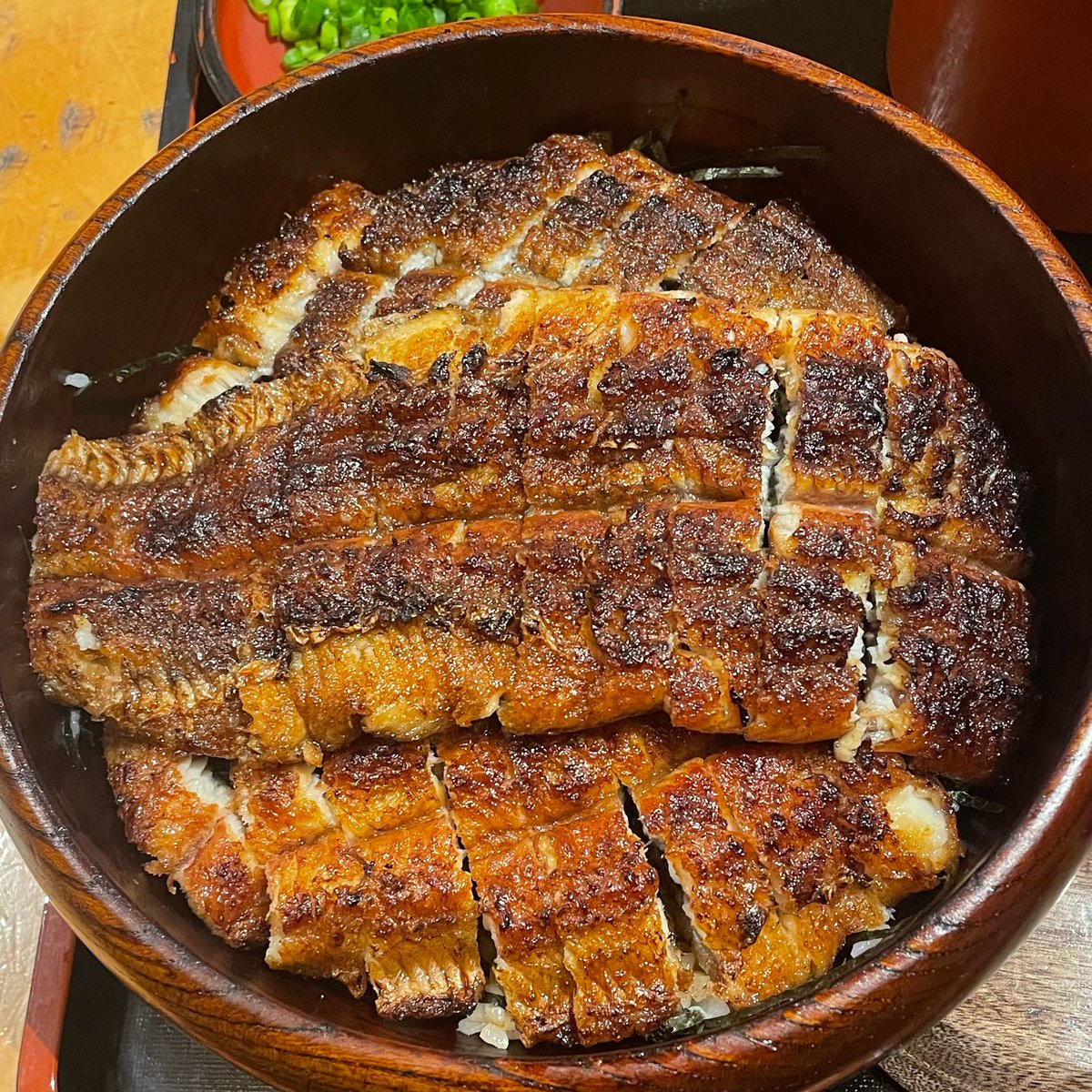 leonnagoya's tweet photo. 名古屋名物の１つ
『ひつまぶし』
うなぎを食べると
元気になりますよねー💪
ご馳走様でした🙇‍♀️
🍓も有難う御座います🤗 https://t.co/lGpTAIvgVB