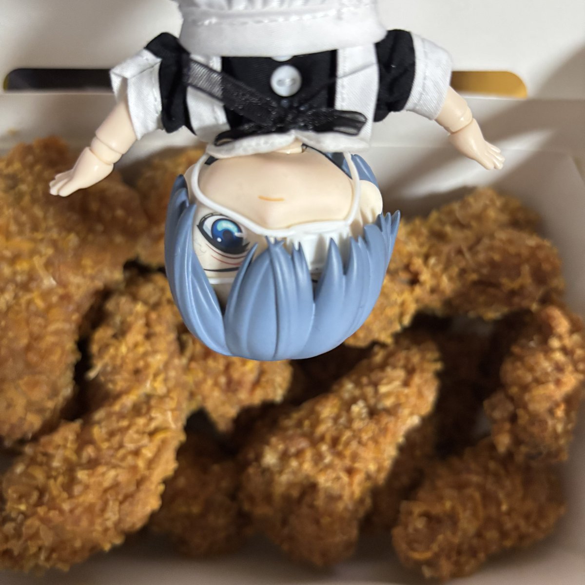 팡인🕯️ tweet media