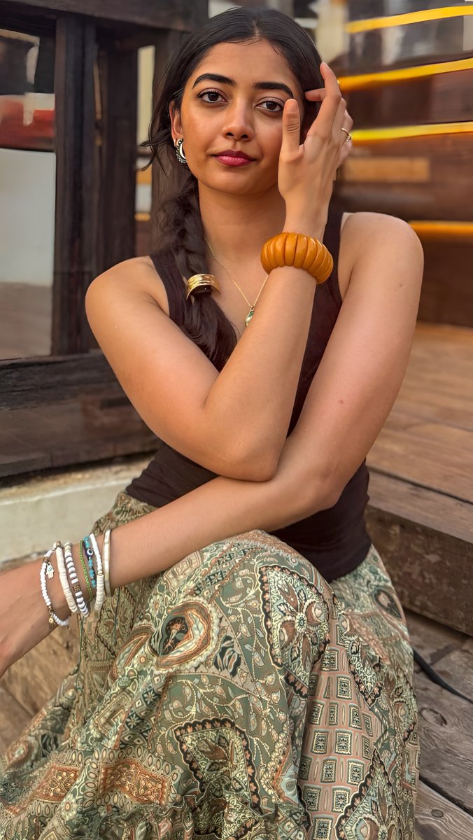 ActressGlam's tweet image. Upcoming telugu actress Preethi Pagadala
