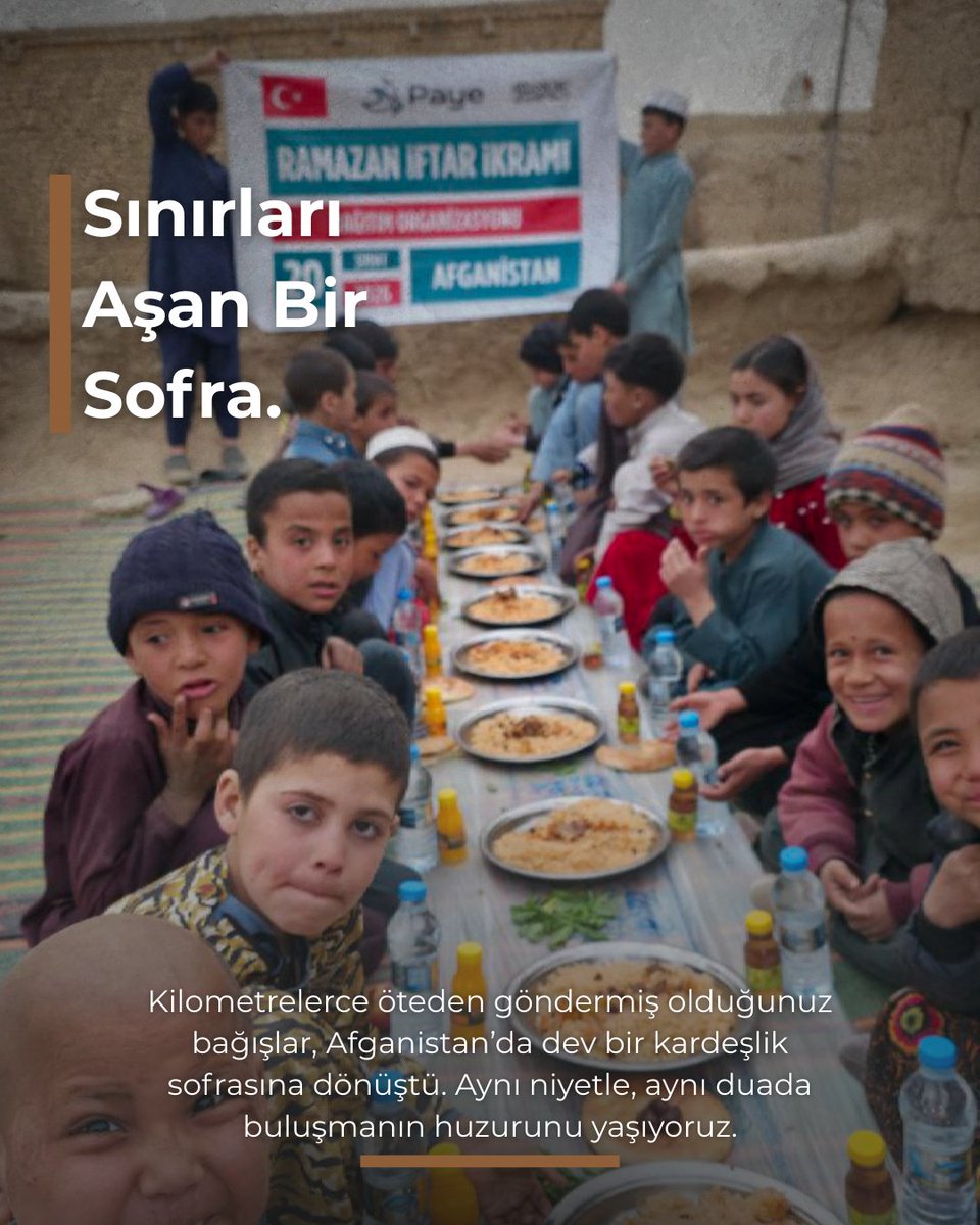 payeiyd's tweet photo. Sizlerin desteğiyle kurduğumuz bu dev kardeşlik sofraları, sadece bir iftar ikramı değil; mesafeleri yok eden samimi bir gönül köprüsüdür. Kalpten kopan her iyilik, bir gün mutlaka sahibine geri döner.

Paye İnsani Yardım Derneği
[ gaye paylaşmaktır ] https://t.co/zJWvBRxIbn