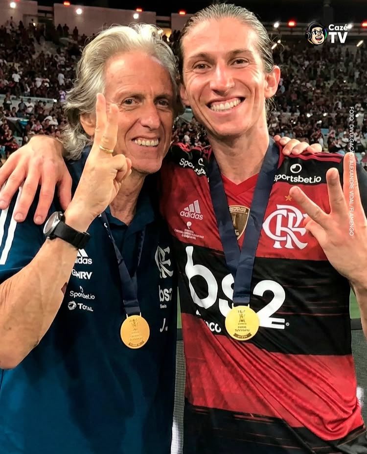 Sempre depois de um ano mágico, sempre depois de termos sido felizes 😭