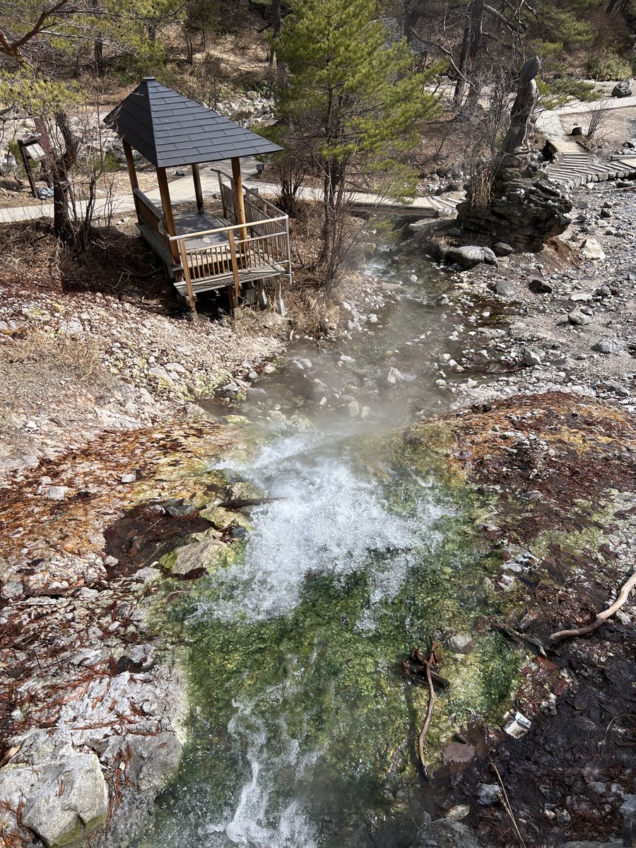 p08zea's tweet photo. 草津温泉たのちかった(:3_ヽ)_ https://t.co/cbsscLaotS