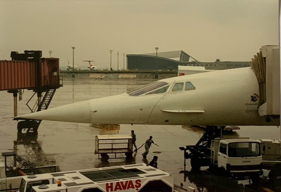 PrincepsPinat's tweet photo. These are not the pics i was talking about

Concorde at Istanbul Atatürk Airport https://t.co/5sQS06Pcqj
